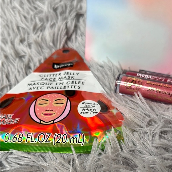 IPSY Beauty Set Pastel Ipsy Bag w/Lip Gloss, Lip Glaze & Jelly Face Mask BUNDLE - Picture 5 of 7